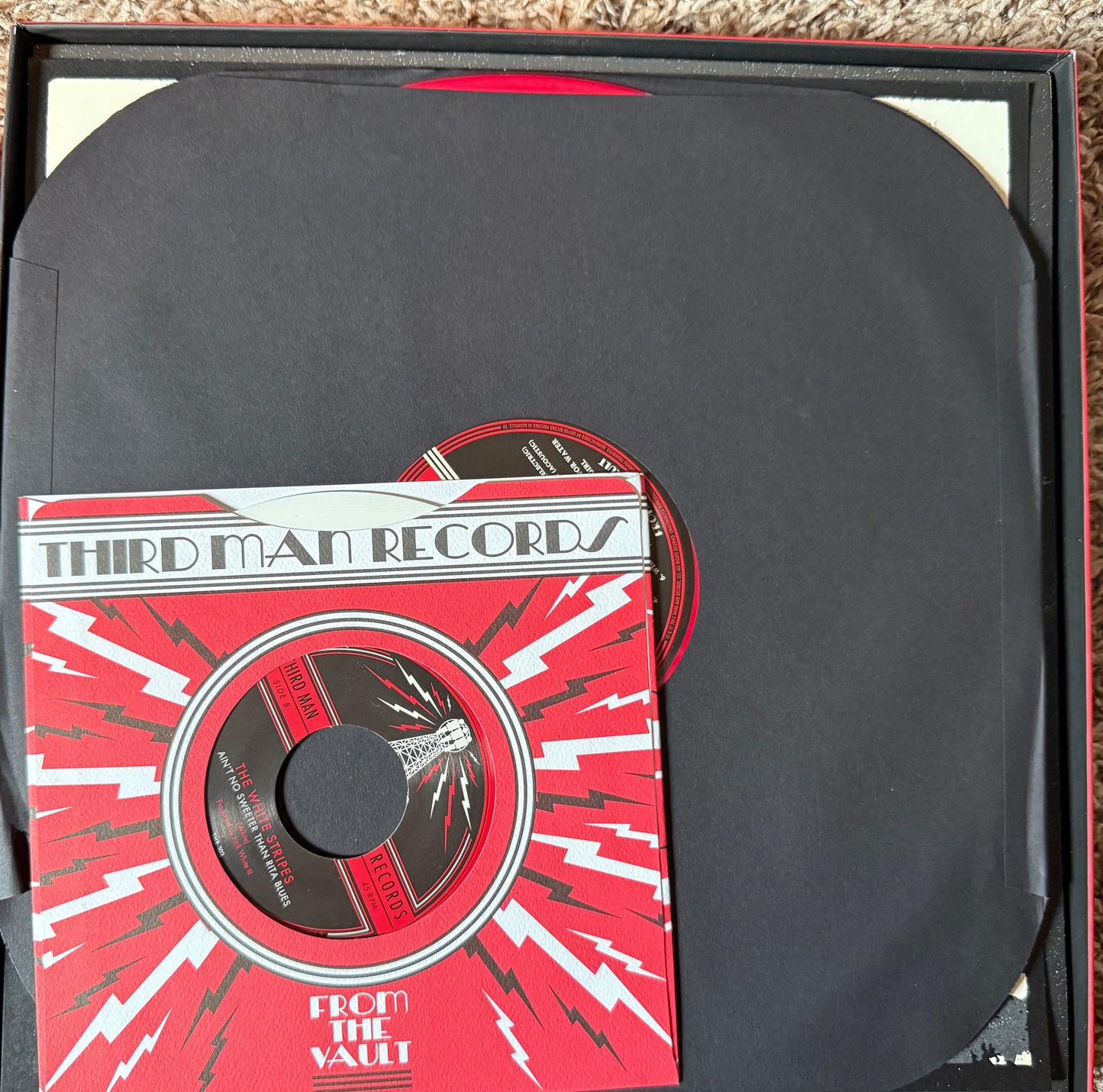 White Stripes - Under Amazonian Lights (Vault Ltd. Edition Box Set)