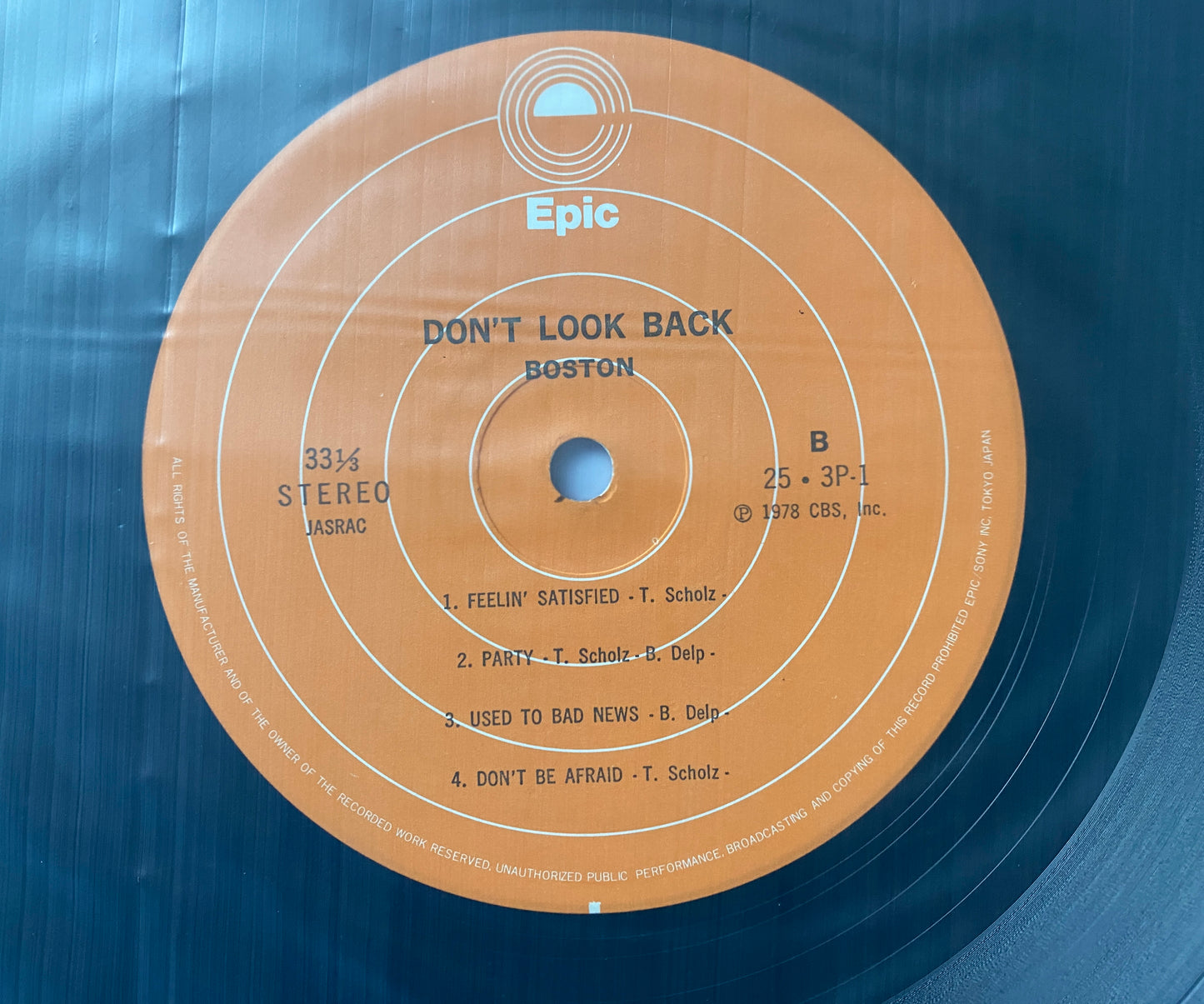 Boston - Don’t Look Back (1978 Japan Press No OBI)